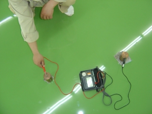 環(huán)氧樹脂防靜電地坪